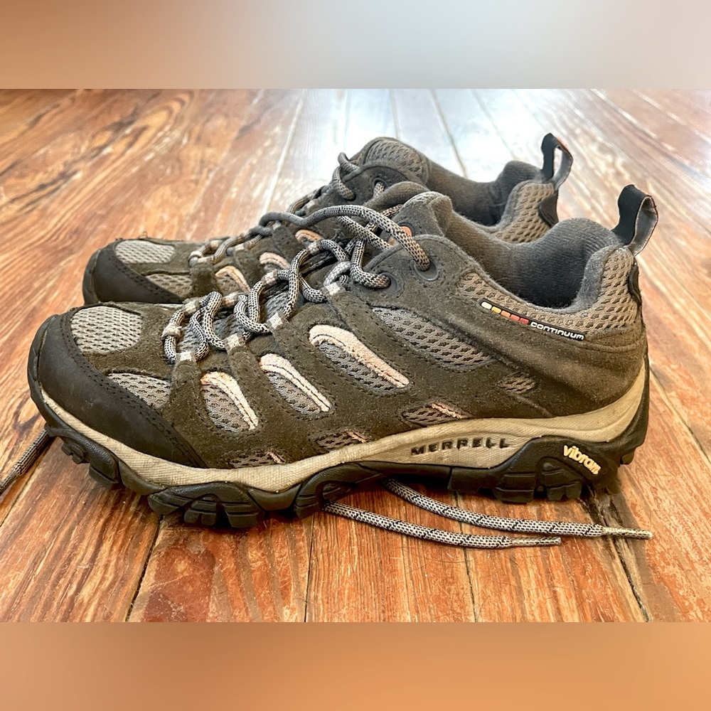 Merrel Hiking Shoes, Beluga/Lilac
